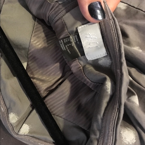 Strapless polka dot dress from H&M 🌺 - Picture 6 of 6